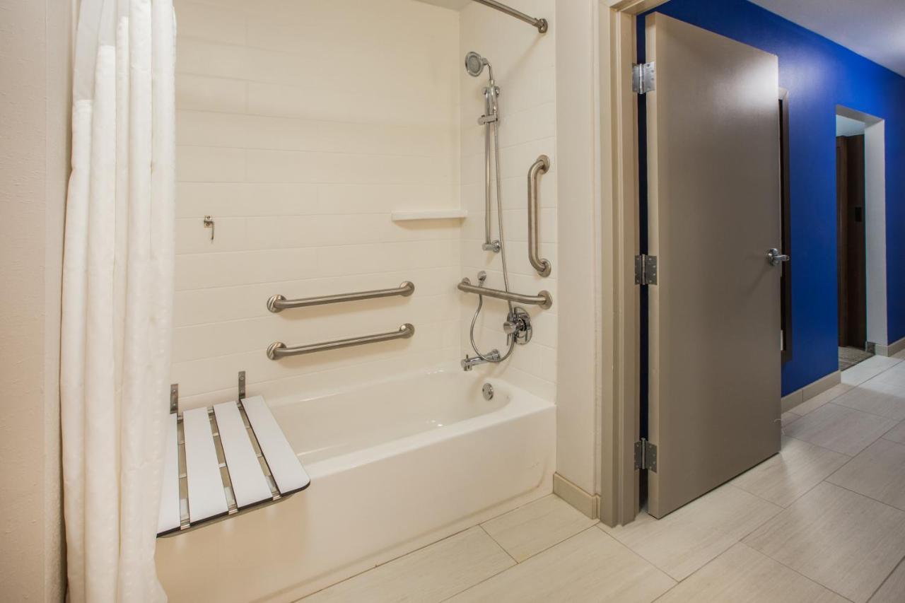 Holiday Inn Express - Oak Grove By Ihg Екстериор снимка